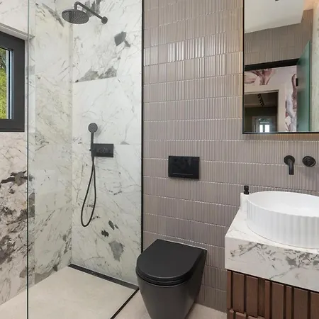 New! Luxury Cvita-design Award Winner 2025 فيلة *