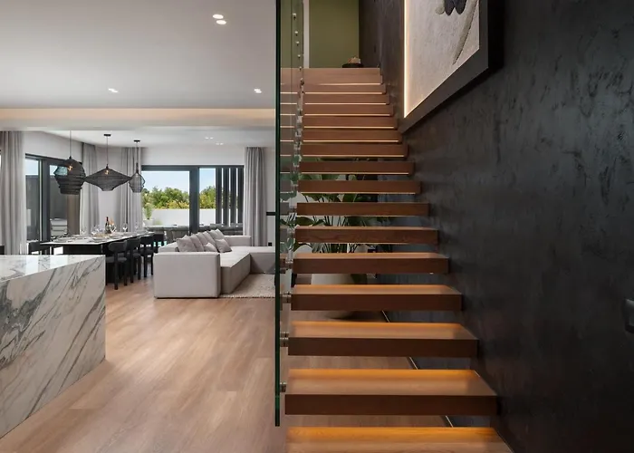 New! Luxury Cvita-design Award Winner 2025