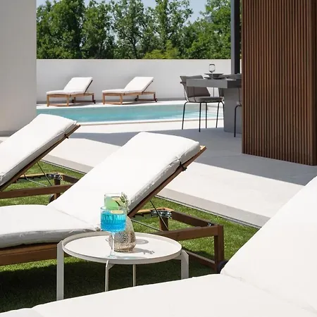 New! Luxury Cvita-design Award Winner 2025 *