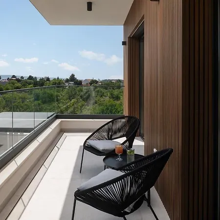 New! Luxury Cvita-design Award Winner 2025 Seline