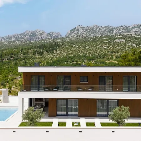 New! Luxury Cvita-design Award Winner 2025 Villa *